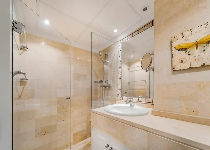 Beachfront Golden Mile Puento Sea View Wifi *