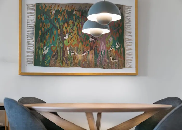 Beachfront Golden Mile Puento Sea View Wifi Apartment Marbella