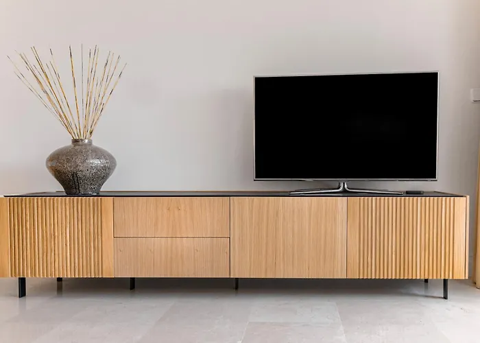 Beachfront Golden Mile Puento Sea View Wifi Apartment *