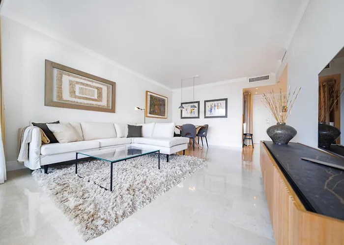 Beachfront Golden Mile Puento Sea View Wifi Apartment